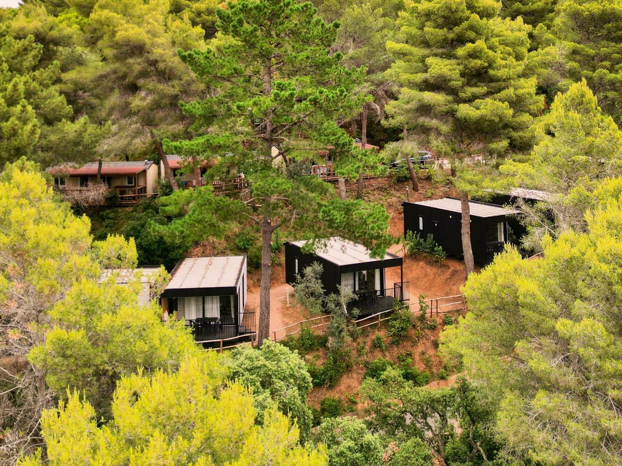 Le Pianacce Camping Village กัสตาลเญโต การ์ดุชชี ภายนอก รูปภาพ