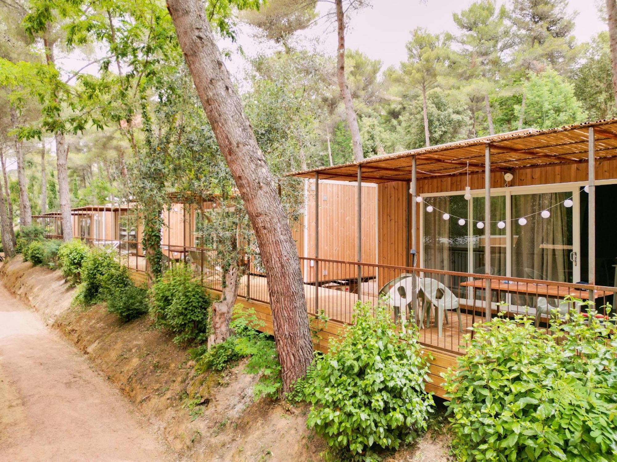 Le Pianacce Camping Village กัสตาลเญโต การ์ดุชชี ภายนอก รูปภาพ